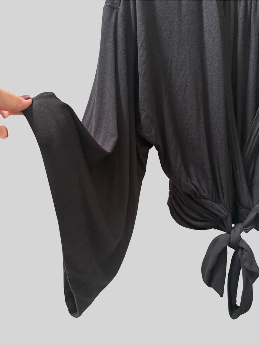 Free People Women's Black Tie-Front Loungewear Wrap Top! Small! - Picture 3 of 7